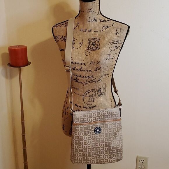 Tommy Hilfiger beige crossbody purse bag - Picture 1 of 7